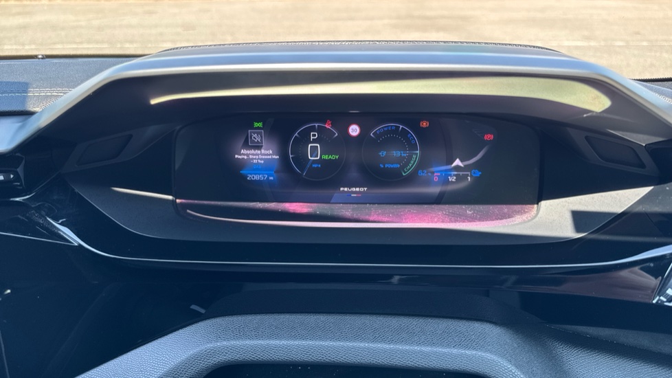 Peugeot 308 115kW GT 54kWh 5dr Auto Electric Hatchback - Image 18