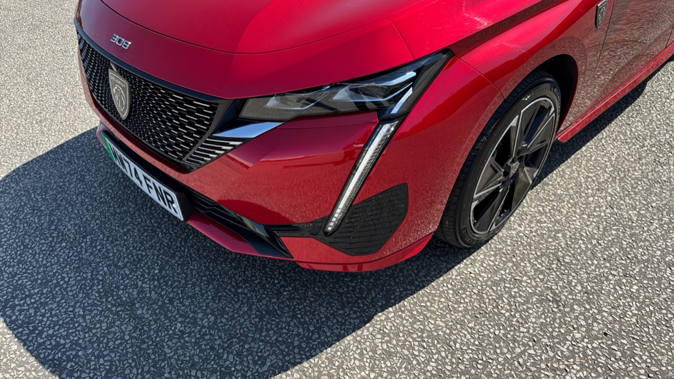 Peugeot 308 115kW GT 54kWh 5dr Auto Electric Hatchback - Image 39