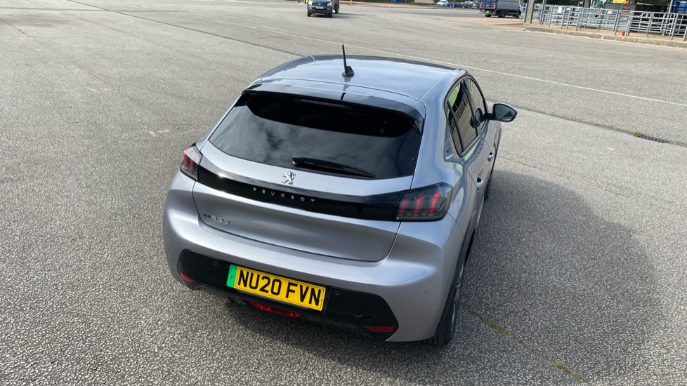 Peugeot 208 100kW Allure 50kWh 5dr Auto Electric Hatchback - Image 22