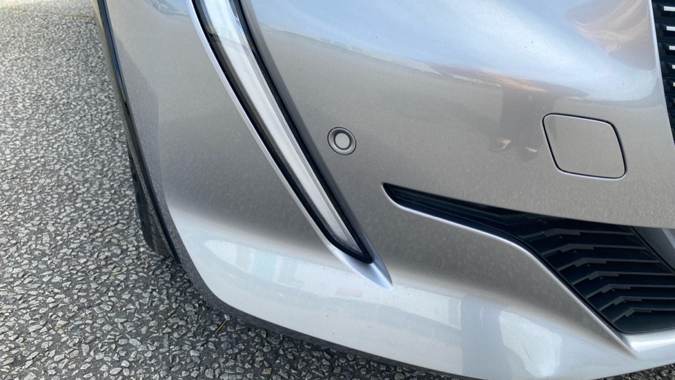 Peugeot 208 100kW Allure 50kWh 5dr Auto Electric Hatchback - Image 26