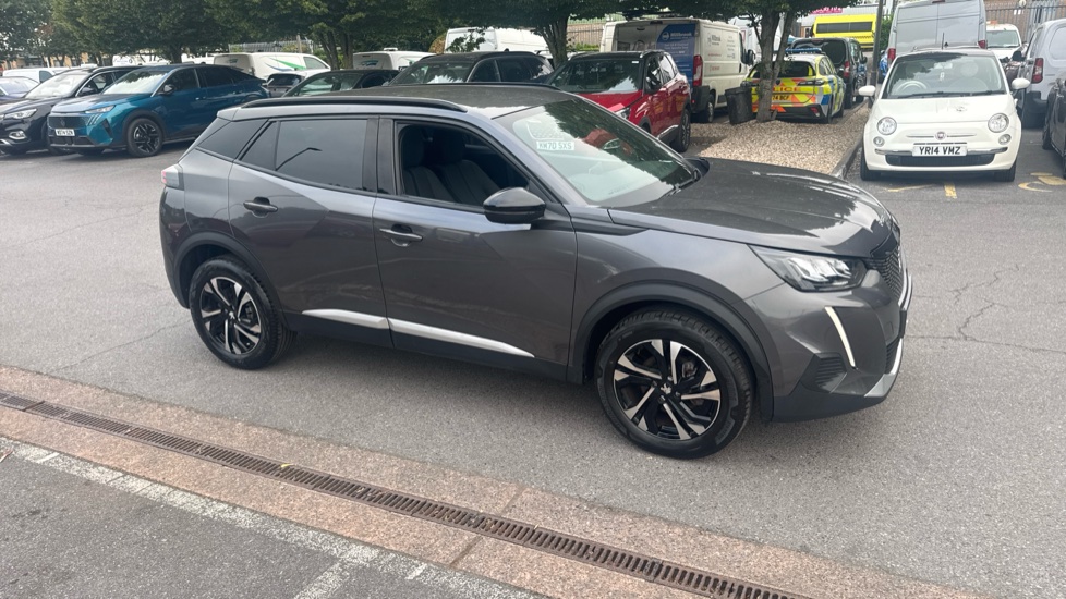 Peugeot 2008 1.2 PureTech Allure Premium+ 5dr Petrol Estate - Image 39