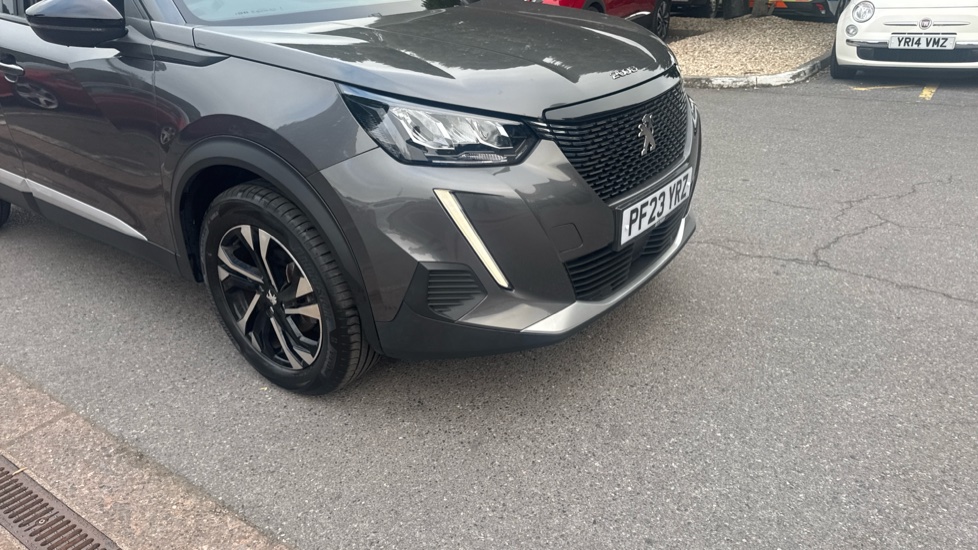 Peugeot 2008 1.2 PureTech Allure Premium+ 5dr Petrol Estate - Image 40