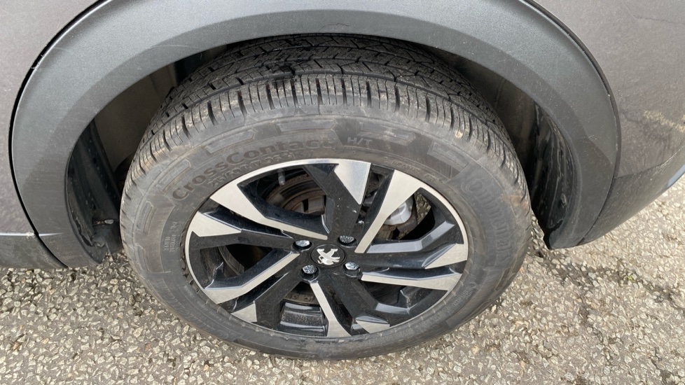 Peugeot 2008 1.2 PureTech 130 GT 5dr Petrol Estate - Image 27