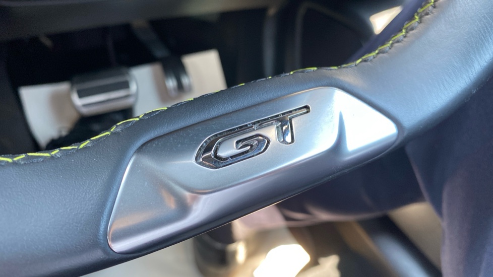 Peugeot 2008 100kW GT 50kWh 5dr Auto Electric Estate - Image 25