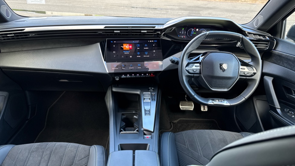 Peugeot 308 1.6 Plug-in Hybrid GT 5dr e-EAT8 Hatchback - Image 10