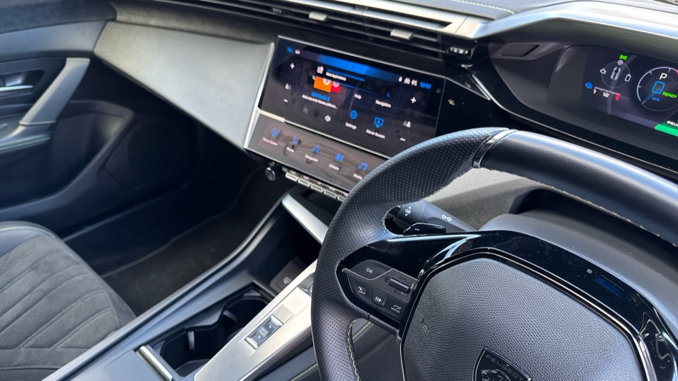 Peugeot 308 1.6 Plug-in Hybrid GT 5dr e-EAT8 Hatchback - Image 14