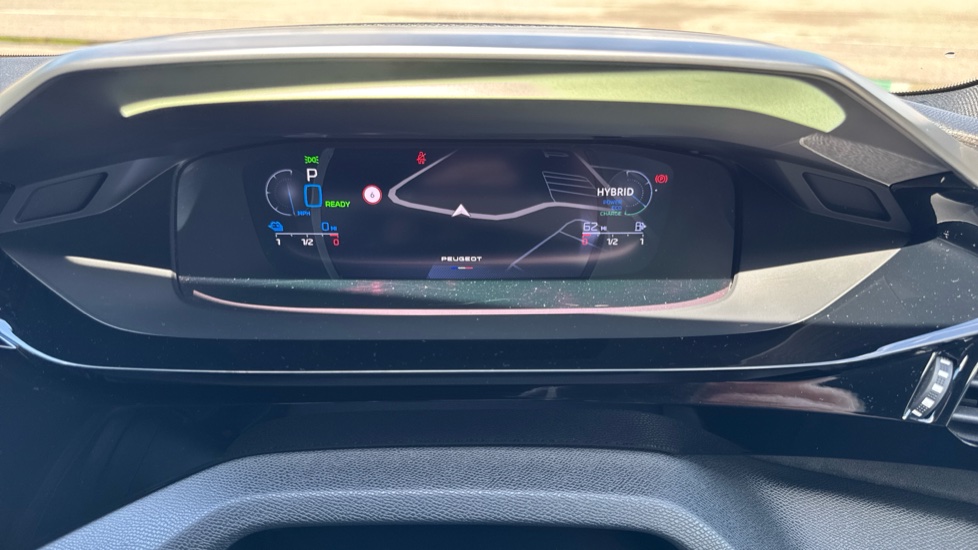 Peugeot 308 1.6 Plug-in Hybrid GT 5dr e-EAT8 Hatchback - Image 33