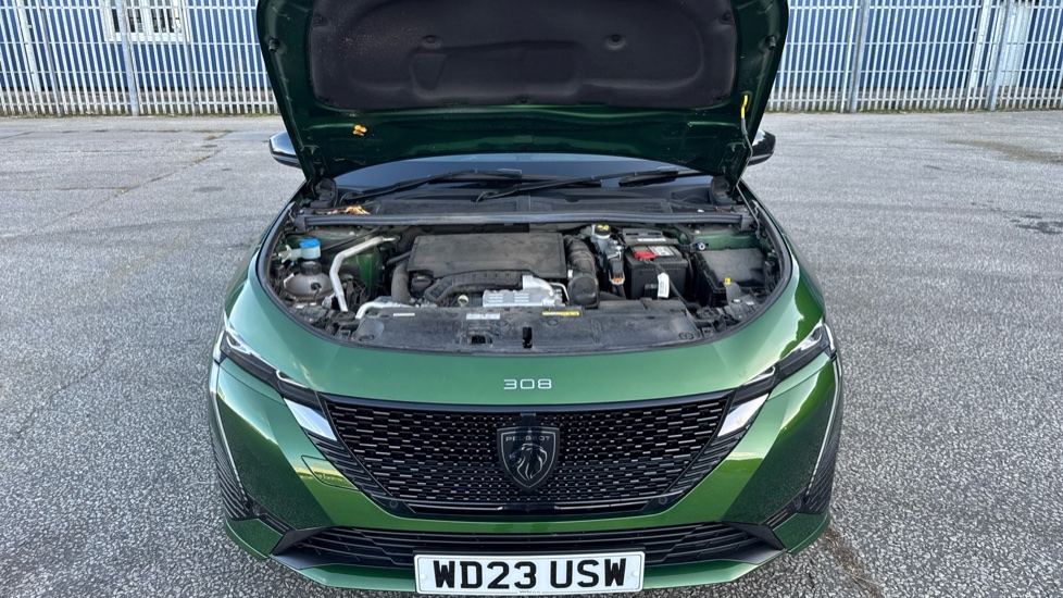Peugeot 308 1.2 PureTech GT 5dr EAT8 Petrol Hatchback - Image 8