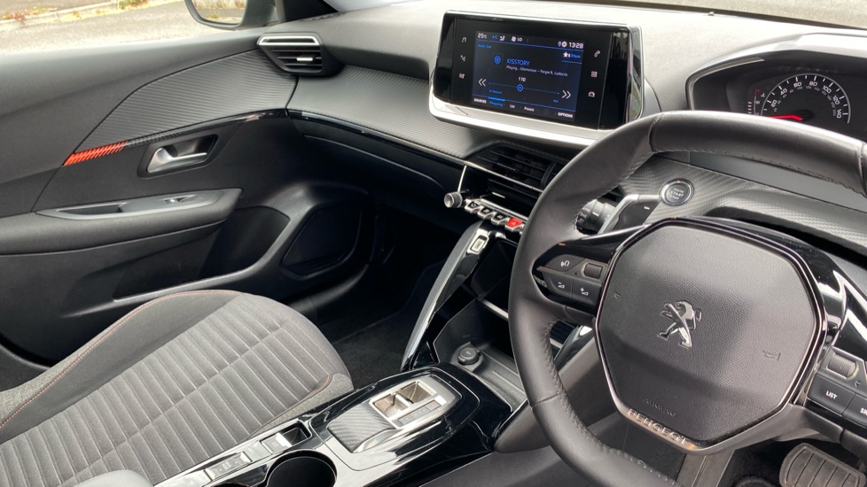 Peugeot 208 1.2 PureTech 100 Active Premium + 5dr EAT8 Petrol Hatchback - Image 14