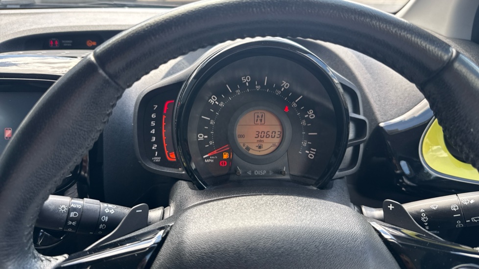 Peugeot 108 1.0 72 Collection 5dr 2-Tronic Petrol Hatchback - Image 18