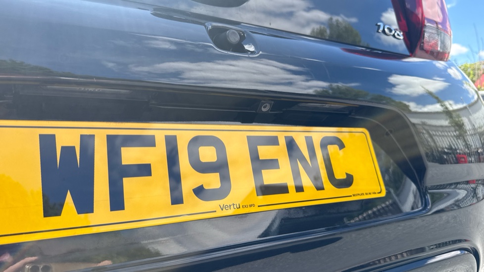 Peugeot 108 1.0 72 Collection 5dr 2-Tronic Petrol Hatchback - Image 36
