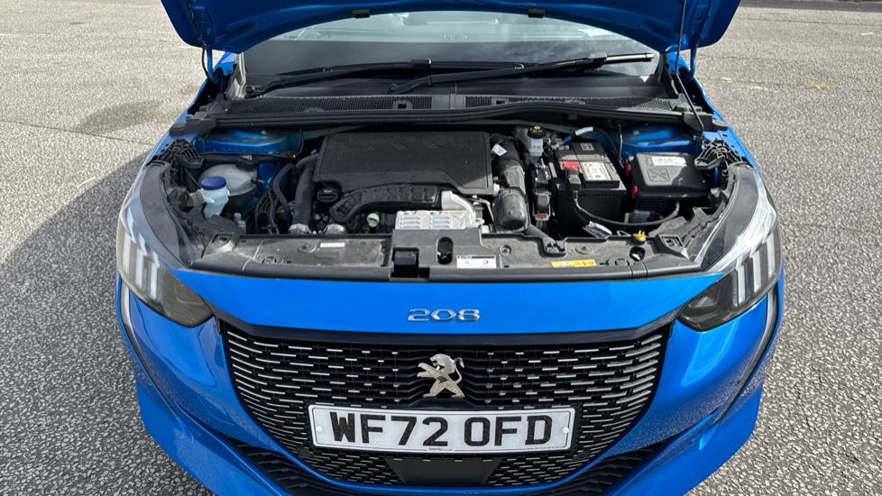 Peugeot 208 1.2 PureTech 100 GT Premium 5dr Petrol Hatchback - Image 8