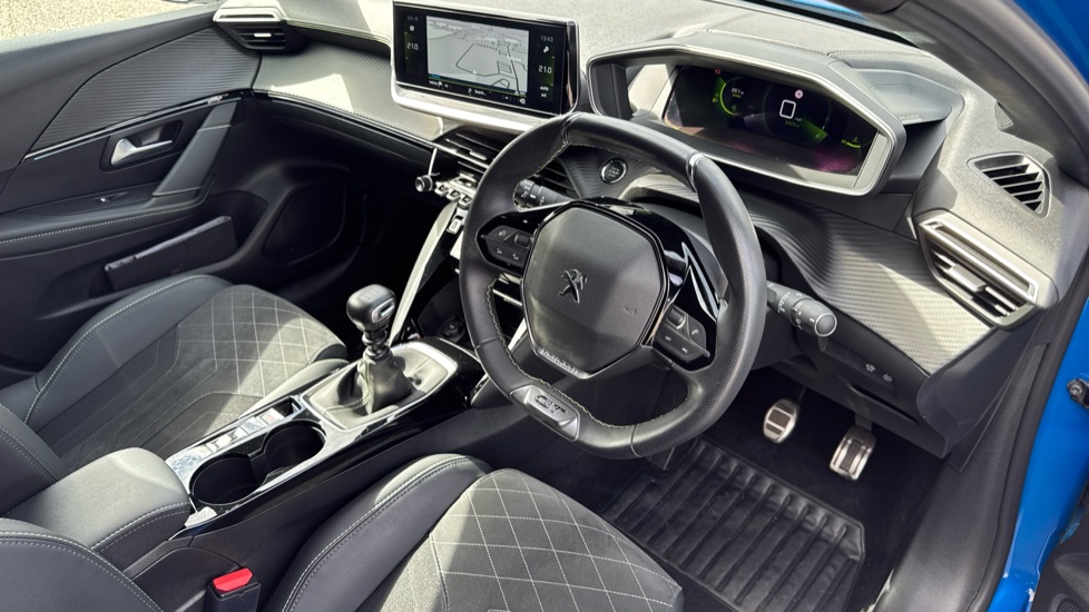 Peugeot 208 1.2 PureTech 100 GT Premium 5dr Petrol Hatchback - Image 11