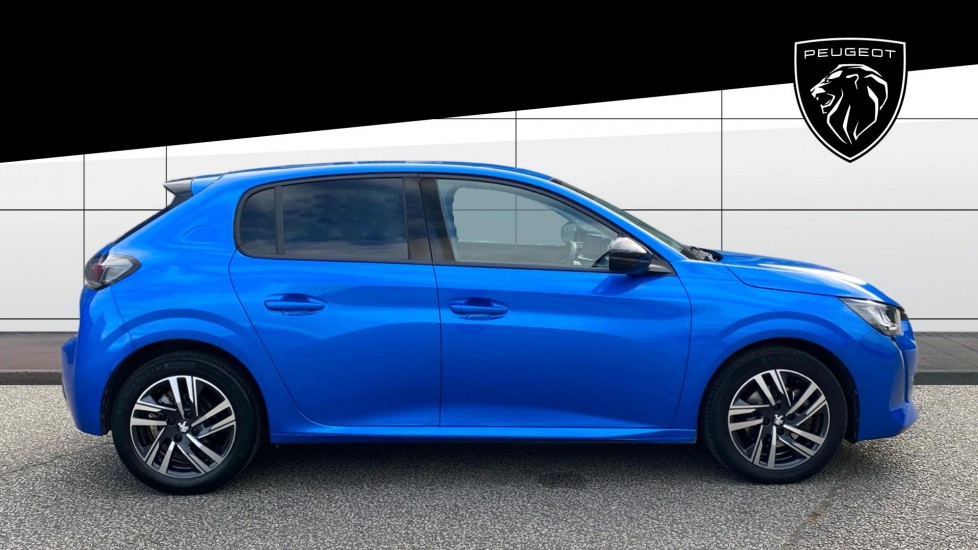 Peugeot 208 1.2 PureTech 100 Allure Premium + 5dr Petrol Hatchback - Image 5