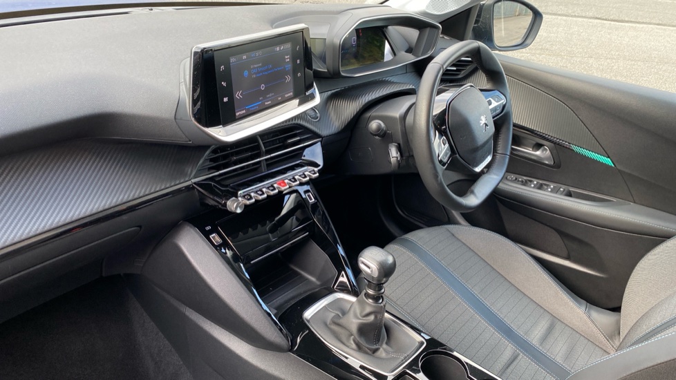 Peugeot 208 1.2 PureTech 100 Allure Premium + 5dr Petrol Hatchback - Image 9