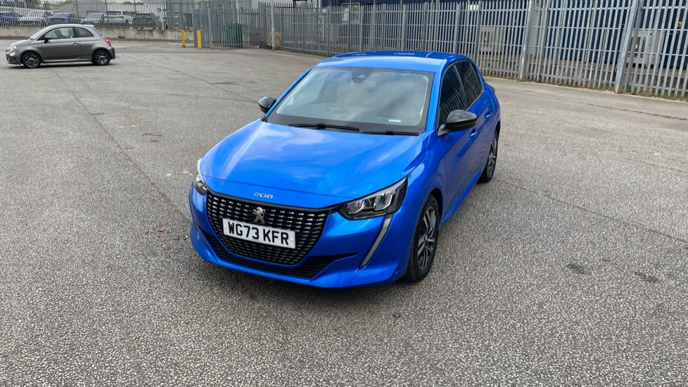 Peugeot 208 1.2 PureTech 100 Allure Premium + 5dr Petrol Hatchback - Image 42