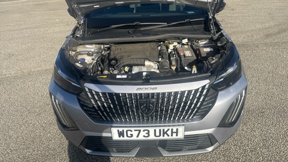 Peugeot 2008 1.2 PureTech 130 GT 5dr EAT8 Petrol Estate - Image 8