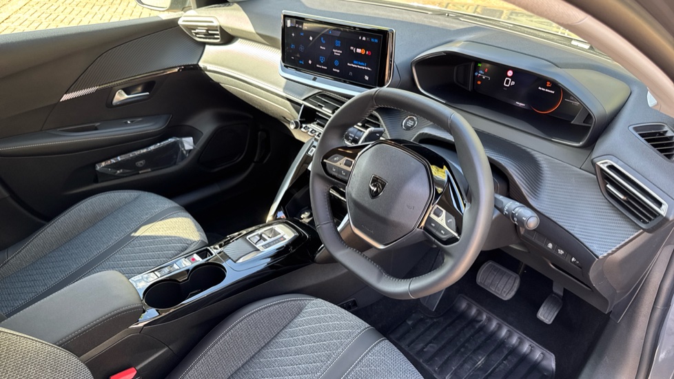 Peugeot 208 1.2 Hybrid 100 Allure 5dr e-DSC6 Petrol Hatchback - Image 11