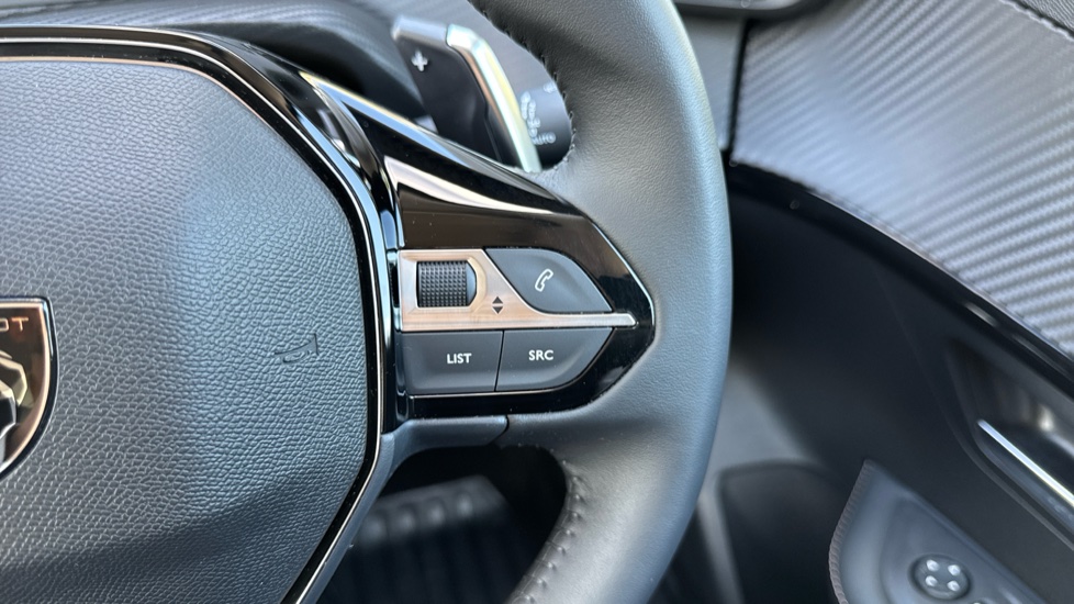 Peugeot 208 1.2 Hybrid 100 Allure 5dr e-DSC6 Petrol Hatchback - Image 25