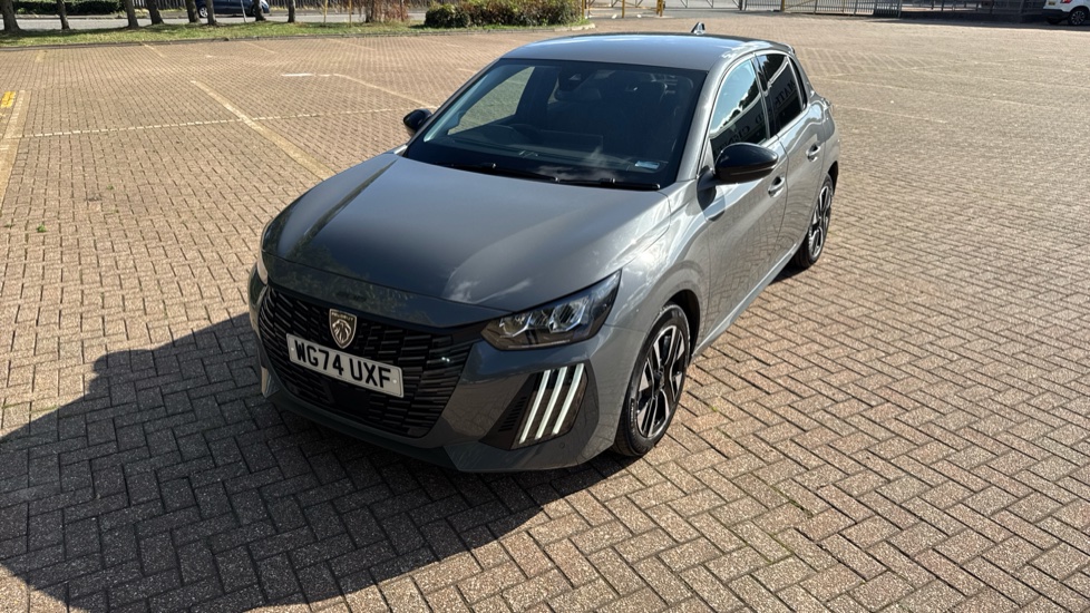 Peugeot 208 1.2 Hybrid 100 Allure 5dr e-DSC6 Petrol Hatchback - Image 30