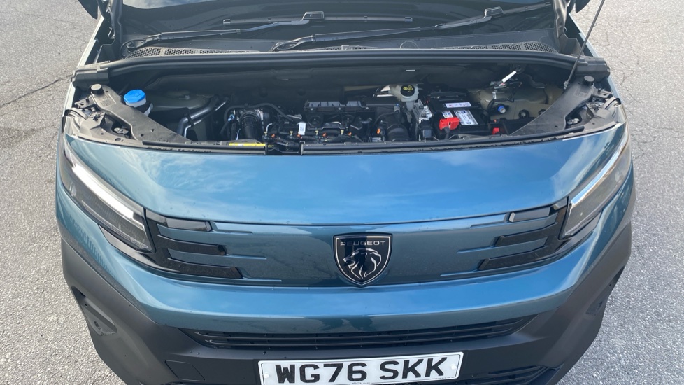 Peugeot Partner M Diesel 1.5 BlueHDi 100 Asphalt Van - Image 8