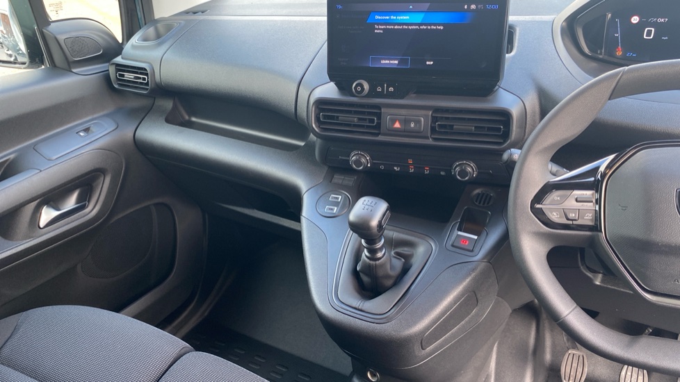 Peugeot Partner M Diesel 1.5 BlueHDi 100 Asphalt Van - Image 14