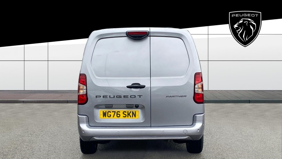 Peugeot Partner Xl Diesel 1.5 BlueHDi 130 Asphalt Van EAT8 - Image 6