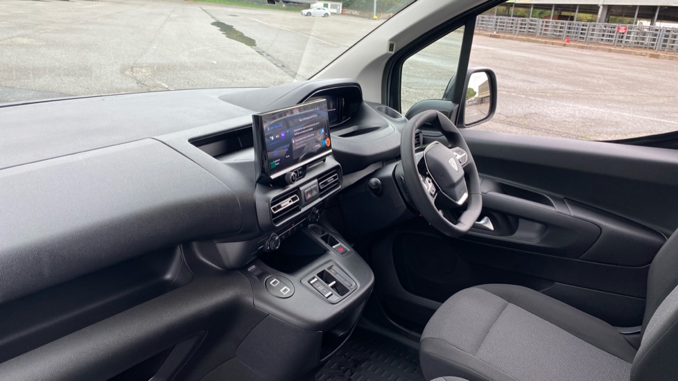 Peugeot Partner Xl Diesel 1.5 BlueHDi 130 Asphalt Van EAT8 - Image 9