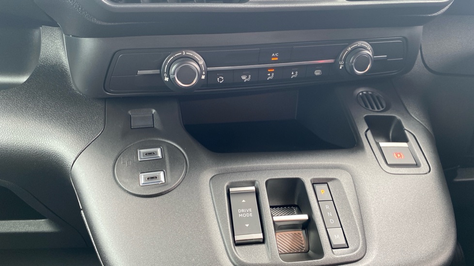 Peugeot Partner Xl Diesel 1.5 BlueHDi 130 Asphalt Van EAT8 - Image 13
