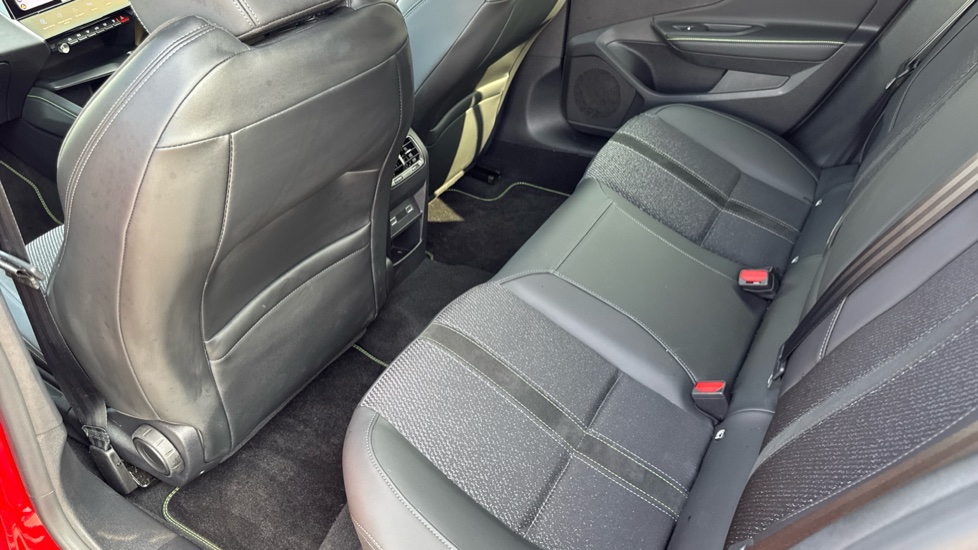 Peugeot 408 158kW GT 58kWh 5dr Auto Electric Hatchback - Image 16