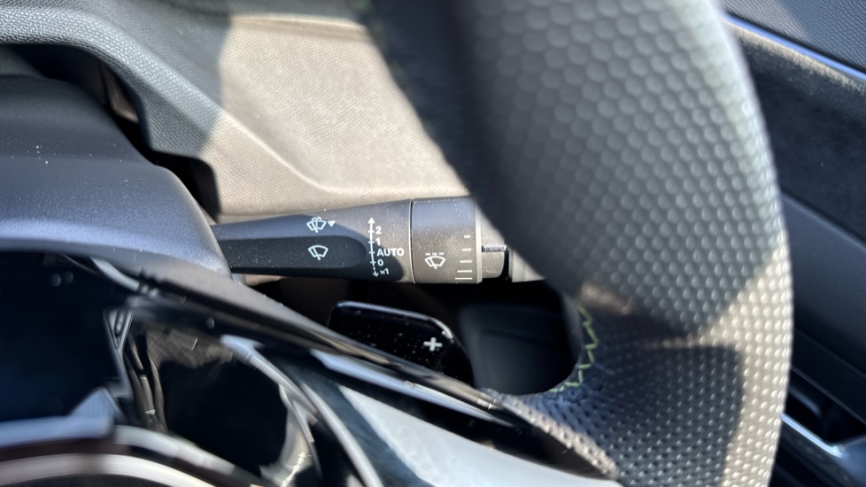 Peugeot 408 158kW GT 58kWh 5dr Auto Electric Hatchback - Image 31