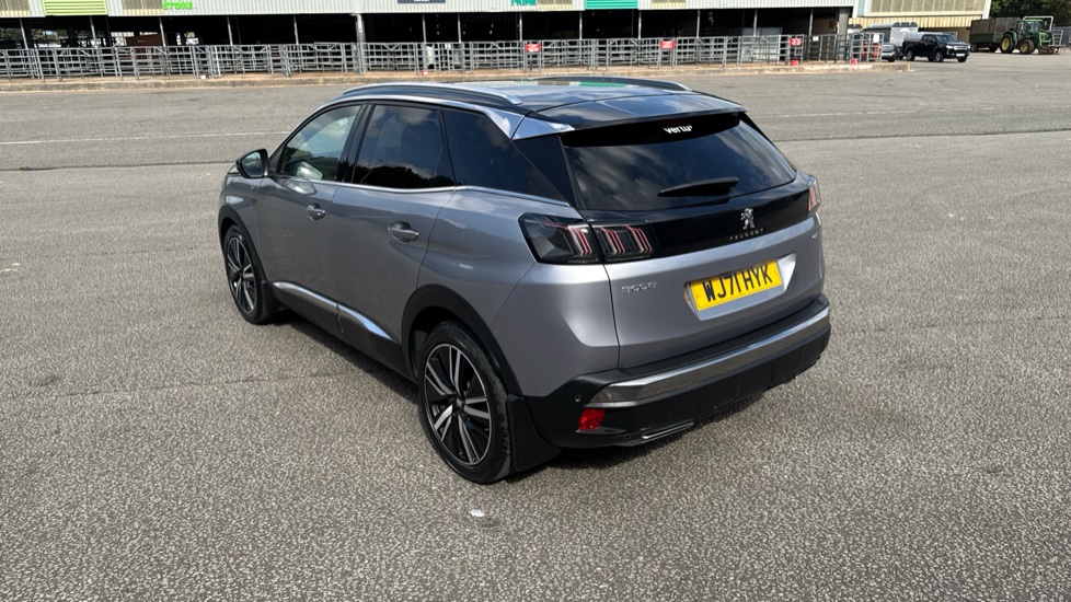 Peugeot 3008 1.5 BlueHDi GT Premium 5dr EAT8 Diesel Estate - Image 47