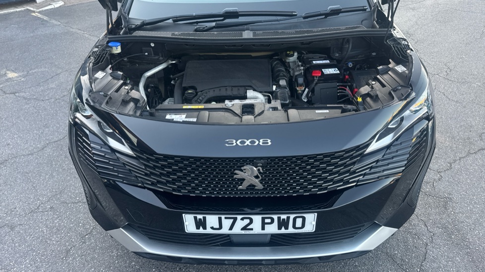 Peugeot 3008 1.2 PureTech GT Premium 5dr EAT8 Petrol Estate - Image 8