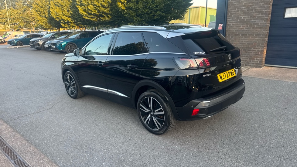 Peugeot 3008 1.2 PureTech GT Premium 5dr EAT8 Petrol Estate - Image 42
