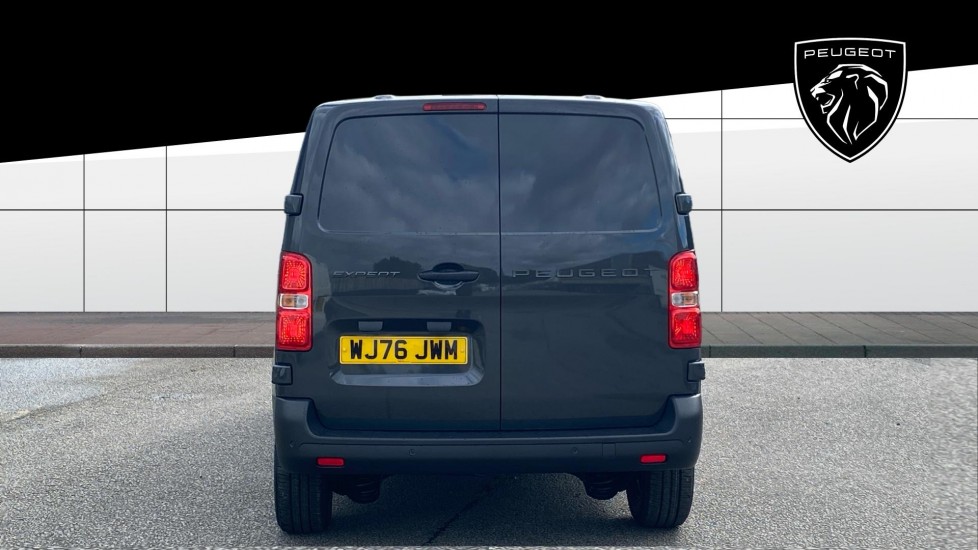 Peugeot Expert M Diesel 2.2 BlueHDi 150 Professional Van - Image 6