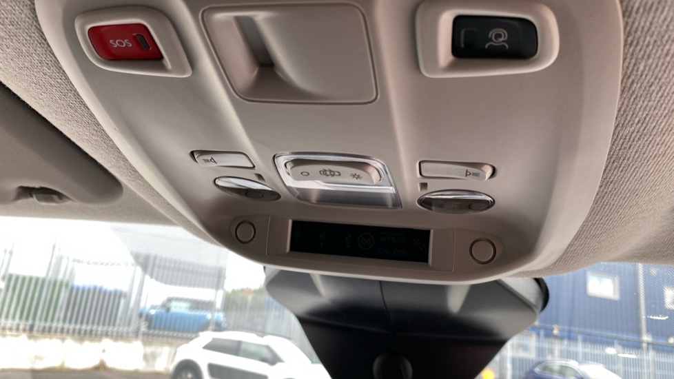 Peugeot Expert M Diesel 2.2 BlueHDi 150 Professional Van - Image 30