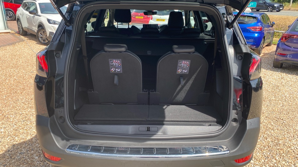 Peugeot 5008 1.5 BlueHDi GT 5dr EAT8 Diesel Estate - Image 4