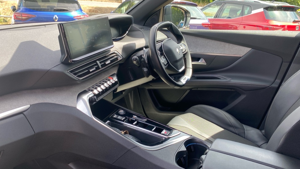 Peugeot 5008 1.5 BlueHDi GT 5dr EAT8 Diesel Estate - Image 9