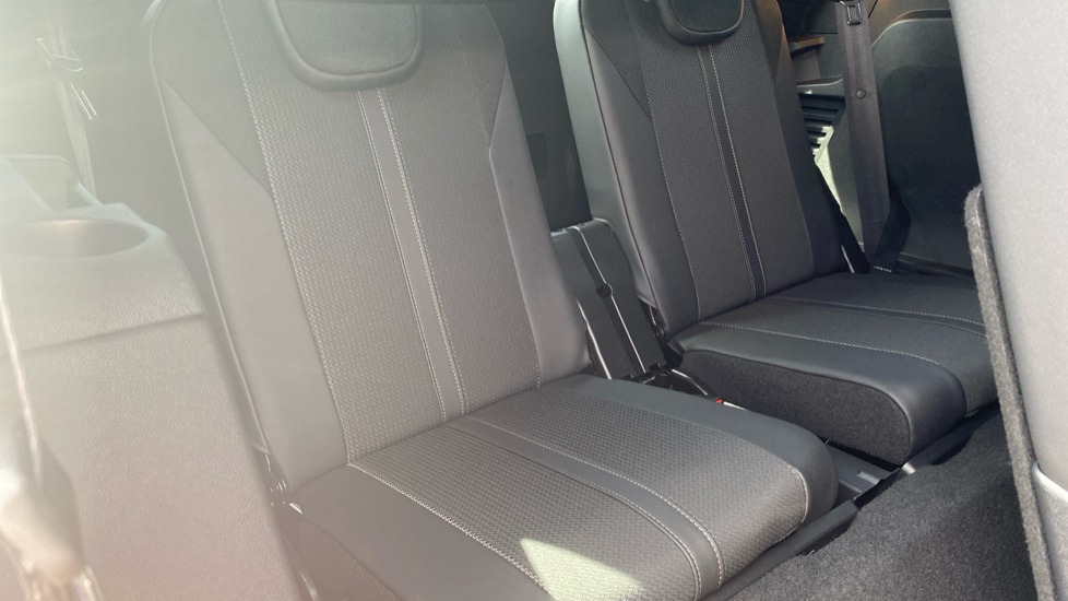 Peugeot 5008 1.5 BlueHDi GT 5dr EAT8 Diesel Estate - Image 34
