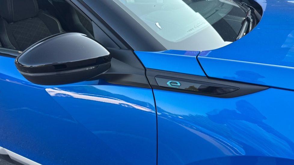 Peugeot 2008 100kW GT 50kWh 5dr Auto Electric Estate - Image 35