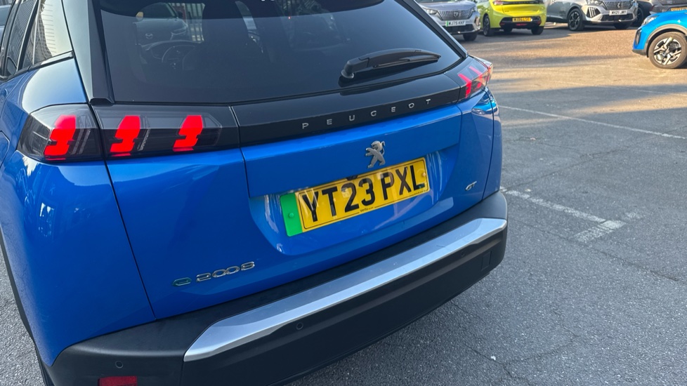 Peugeot 2008 100kW GT 50kWh 5dr Auto Electric Estate - Image 42
