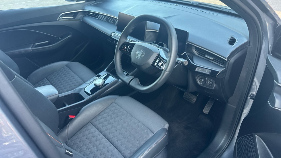 MG MG3 1.5 Hybrid Trophy 5dr Auto Hybrid Hatchback - Image 11