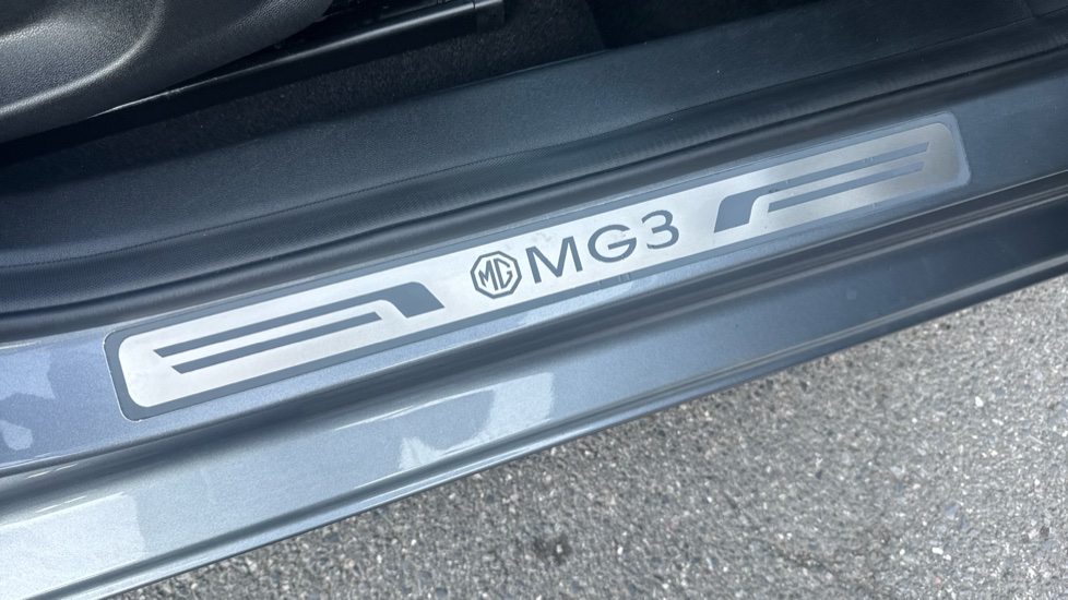 MG MG3 1.5 Hybrid Trophy 5dr Auto Hybrid Hatchback - Image 35
