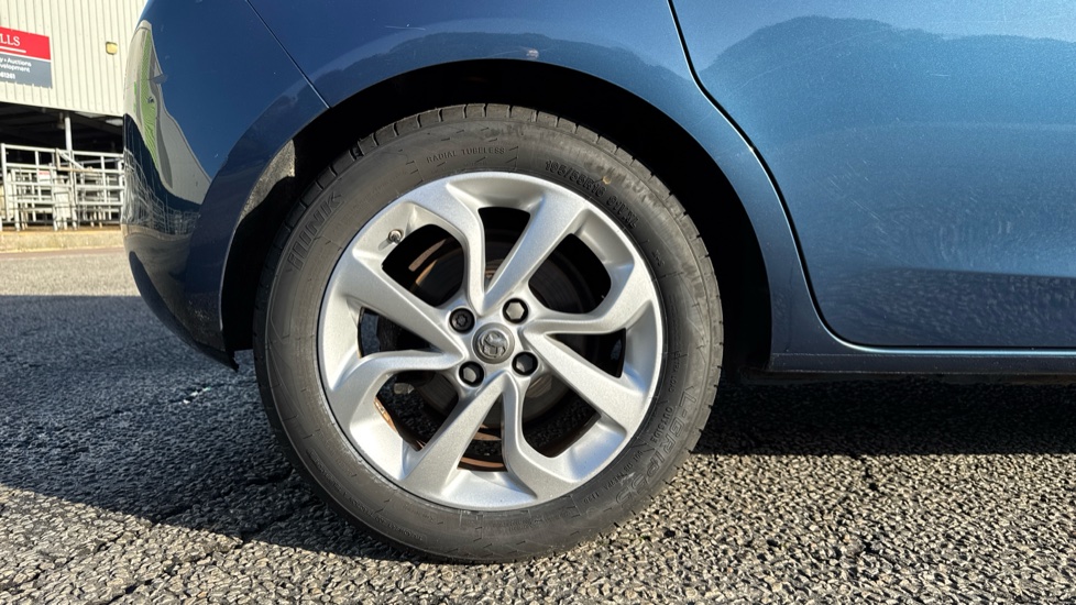 Vauxhall Corsa 1.4T [100] ecoFLEX SRi 5dr Petrol Hatchback - Image 7