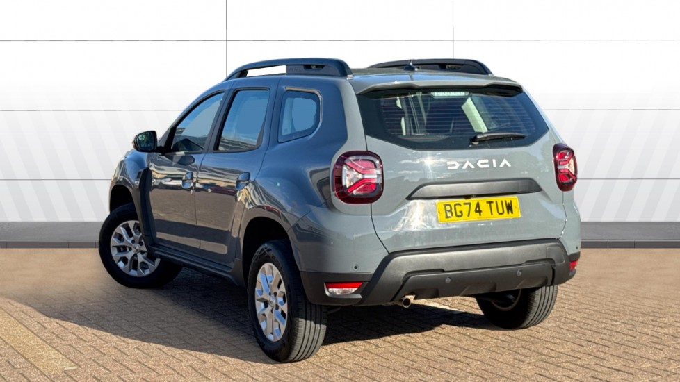 Dacia Duster 1.3 TCe 130 Expression 5dr Petrol Estate - Image 2