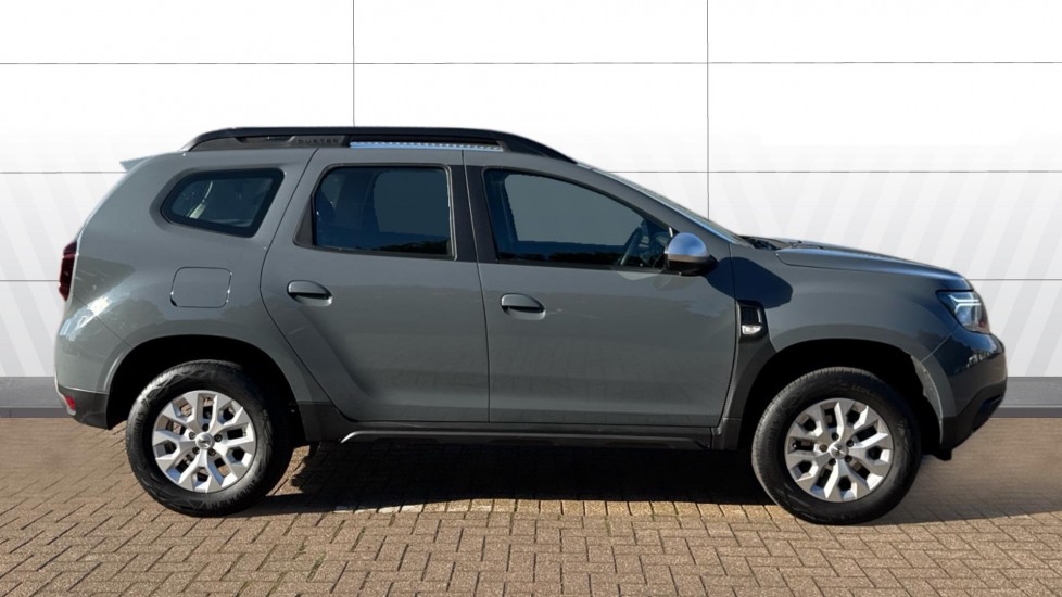Dacia Duster 1.3 TCe 130 Expression 5dr Petrol Estate - Image 5