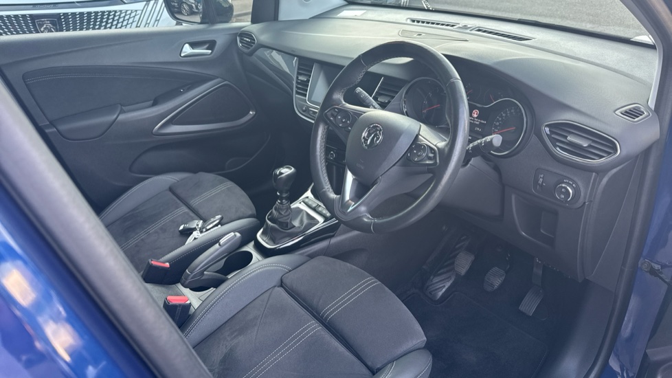 Vauxhall Crossland 1.2 Turbo Ultimate 5dr Petrol Hatchback - Image 11