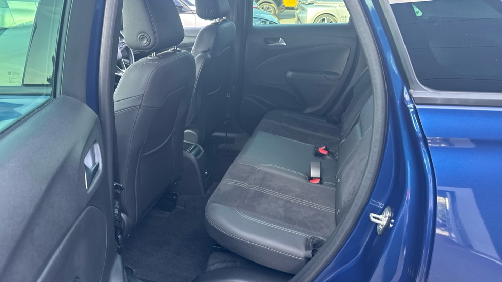 Vauxhall Crossland 1.2 Turbo Ultimate 5dr Petrol Hatchback - Image 16