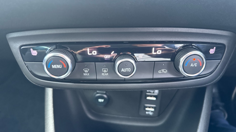 Vauxhall Crossland 1.2 Turbo Ultimate 5dr Petrol Hatchback - Image 32