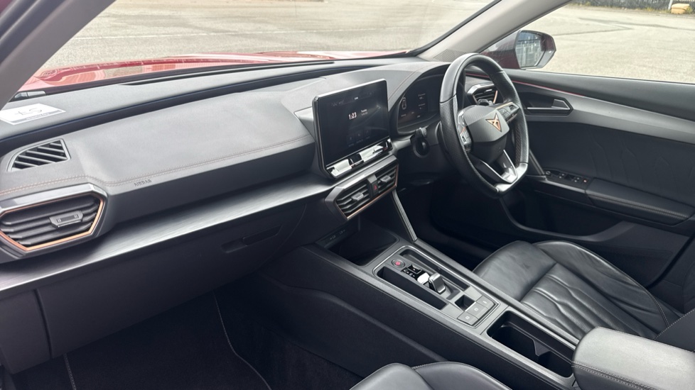 CUPRA Formentor 1.5 TSI 150 V2 5dr DSG Petrol Estate - Image 9